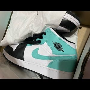 Air jordan 1 mid GS WHITE/TROPICAL TWIST-BLACK